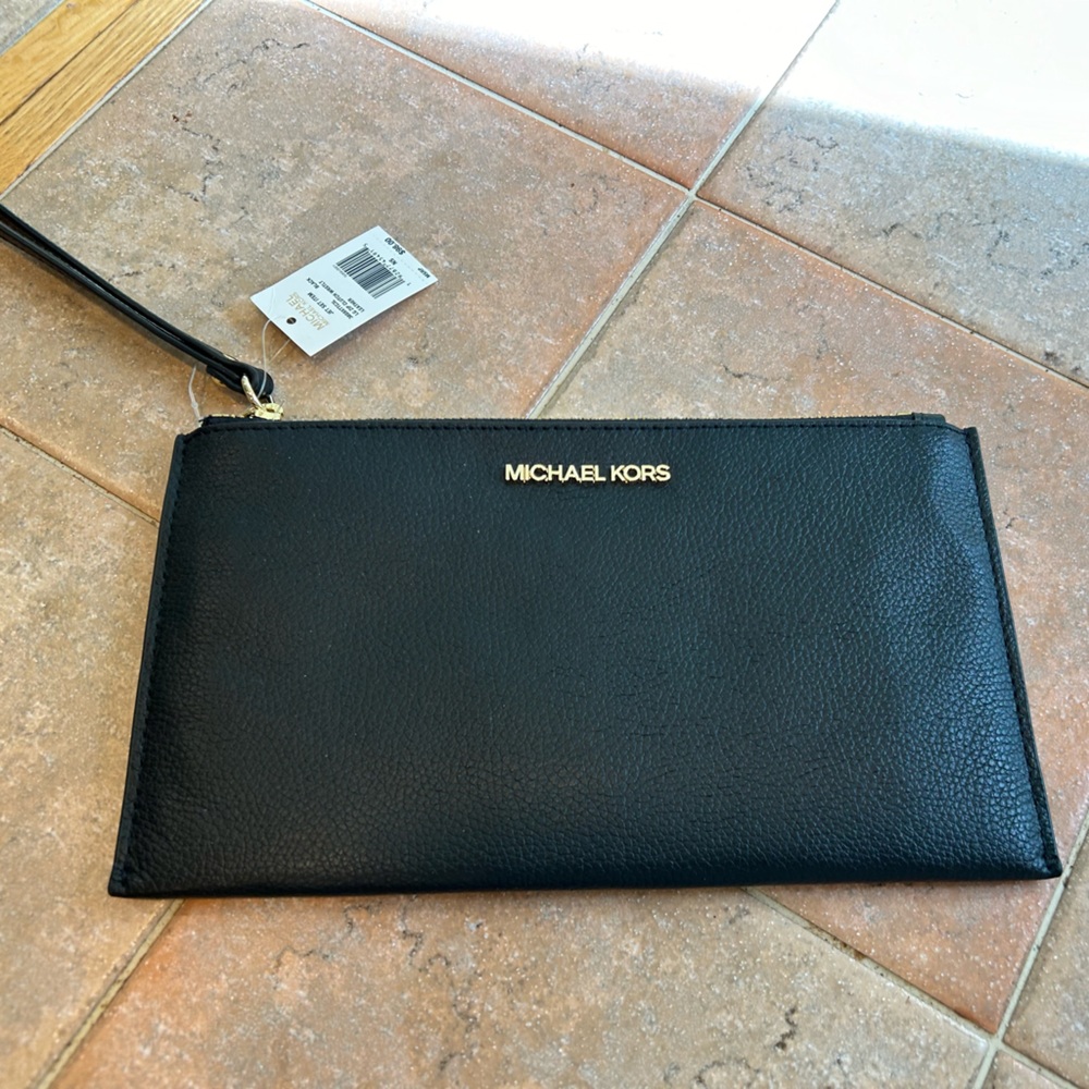 MICHAEL KORS LEATHER WRISLET